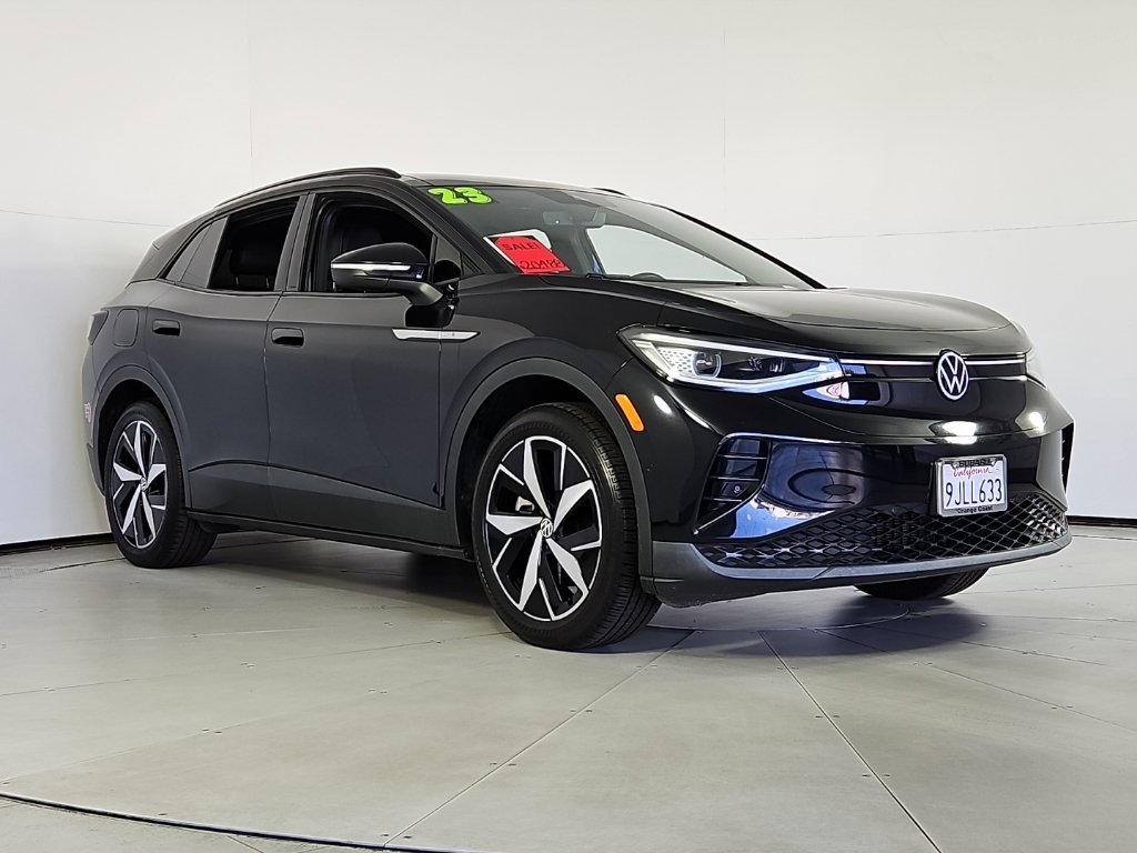 Used 2023 Black Volkswagen S image 4