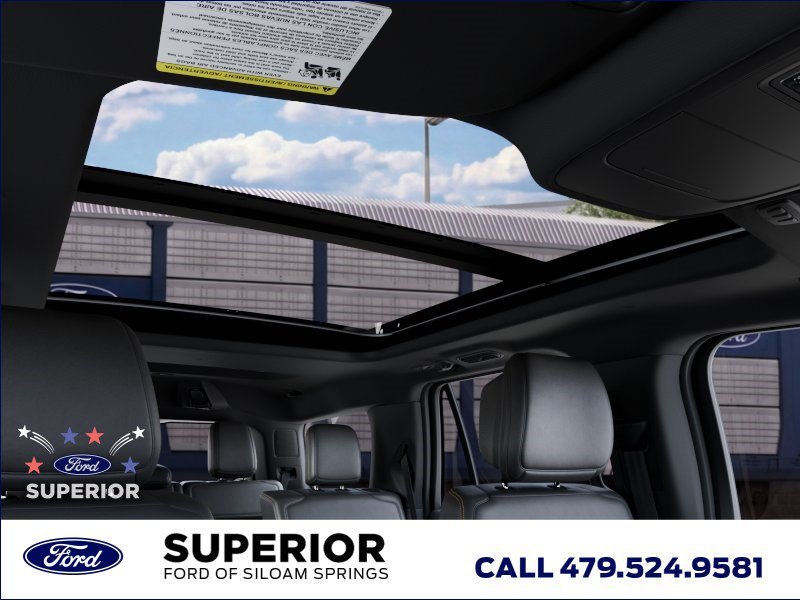 New 2027 Star White Metallic Tri-Coat Ford Tremor image 22
