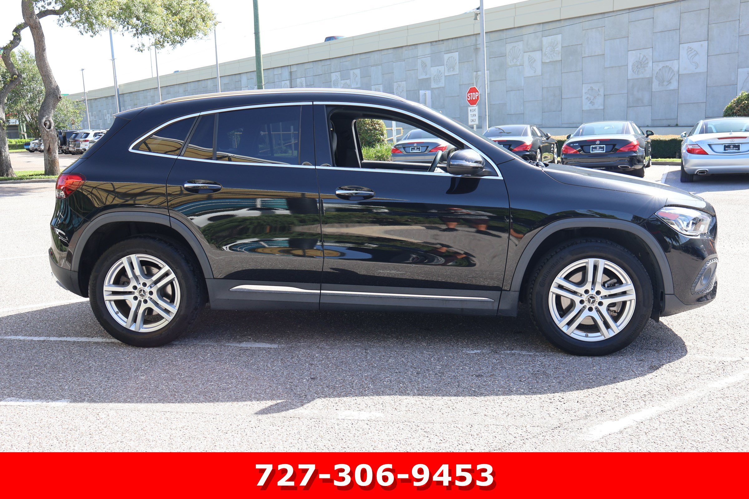 Certified Used 2023 Cosmos Black Metallic Mercedes-Benz GLA 250 image 11