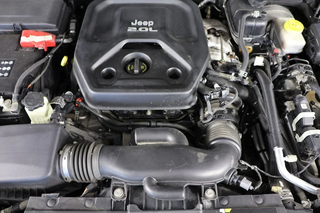 Used 2018 Gray Jeep Unlimited Sport S image 23