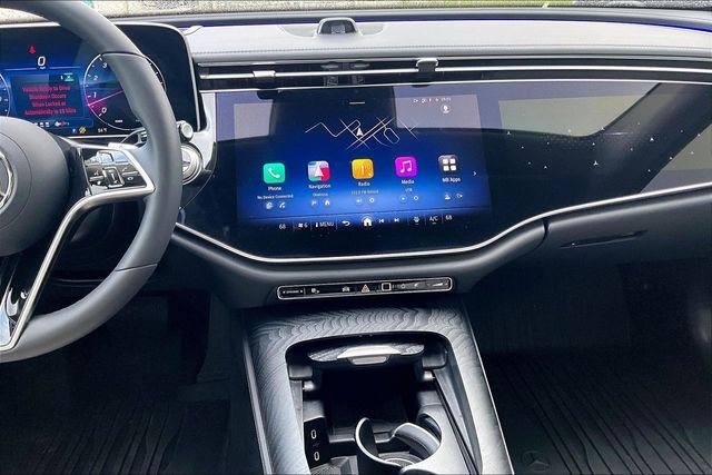 2026 Mercedes-Benz E-Class E350 - Photo 6