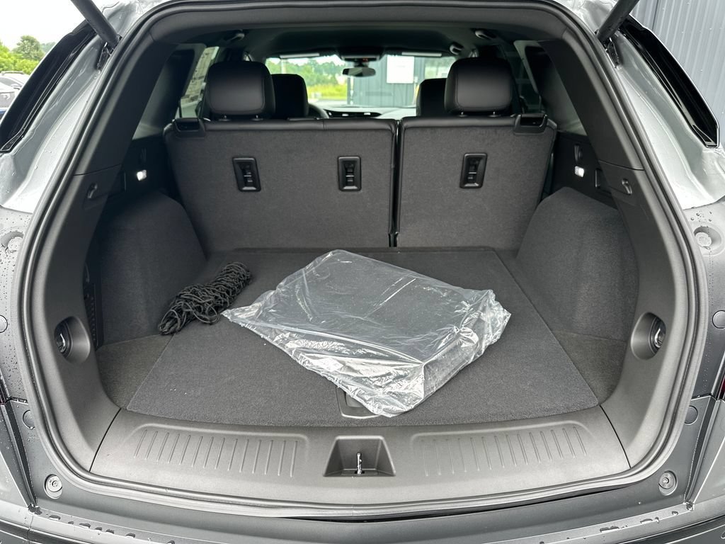2026 Cadillac XT5 Luxury - Photo 11