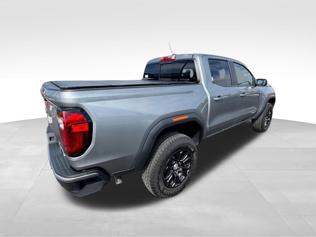 Used 2024 Silver GMC Elevation image 10