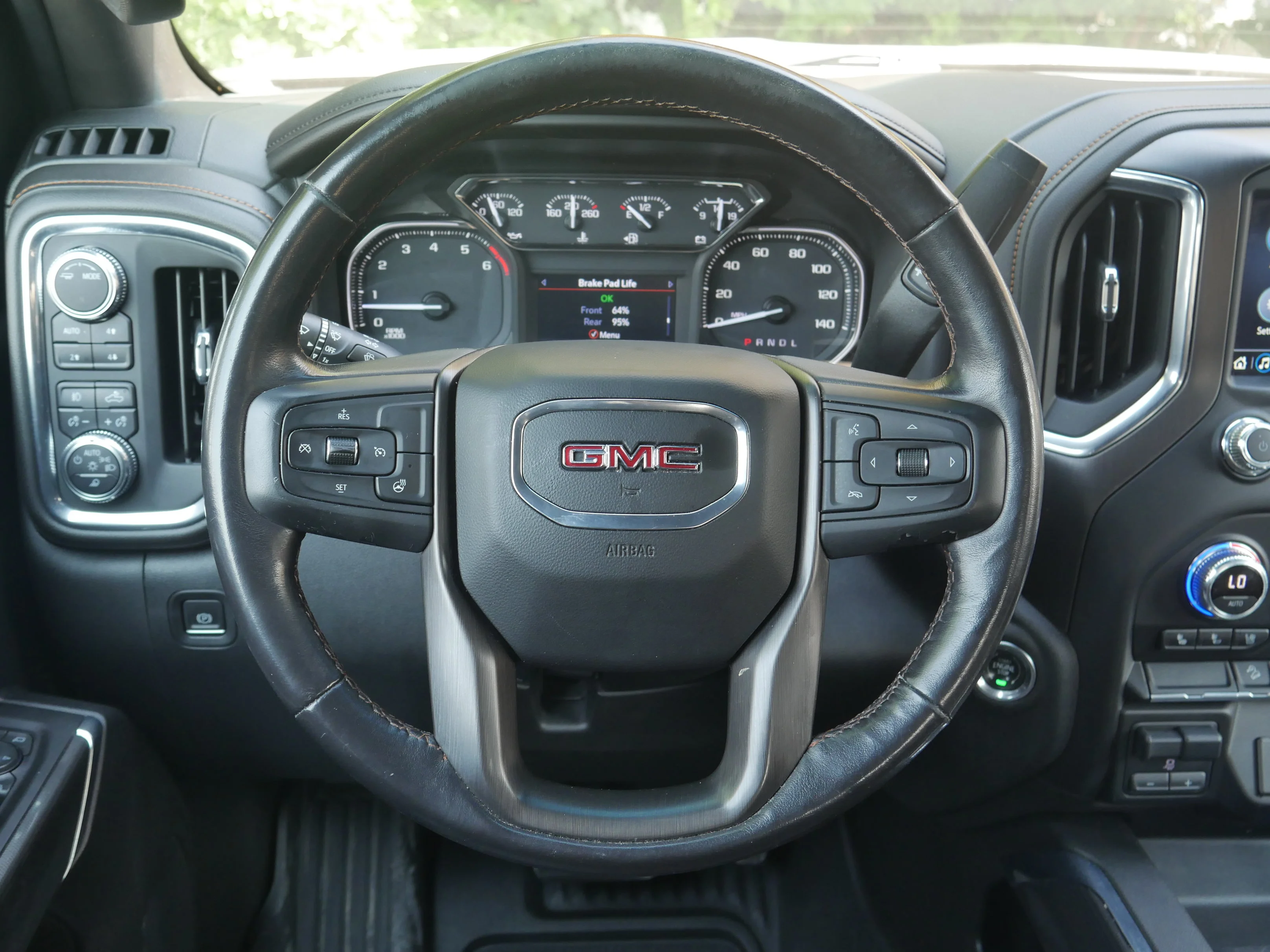 Used 2022 Onyx Black GMC AT4 image 6