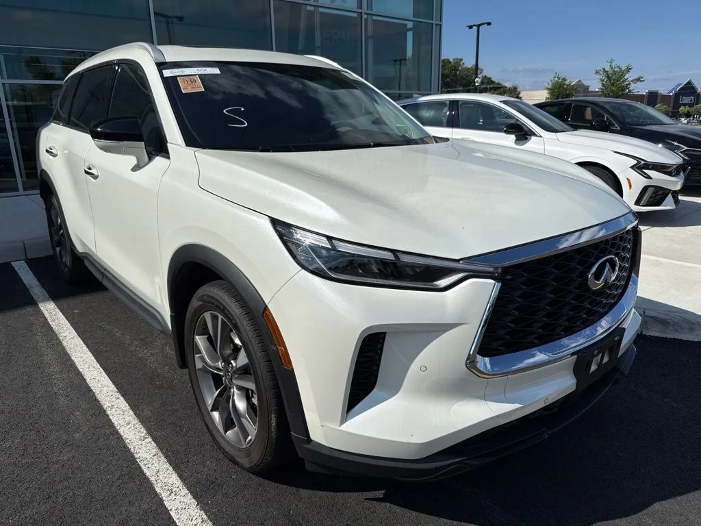 2023 INFINITI QX60 LUXE AWD's photo