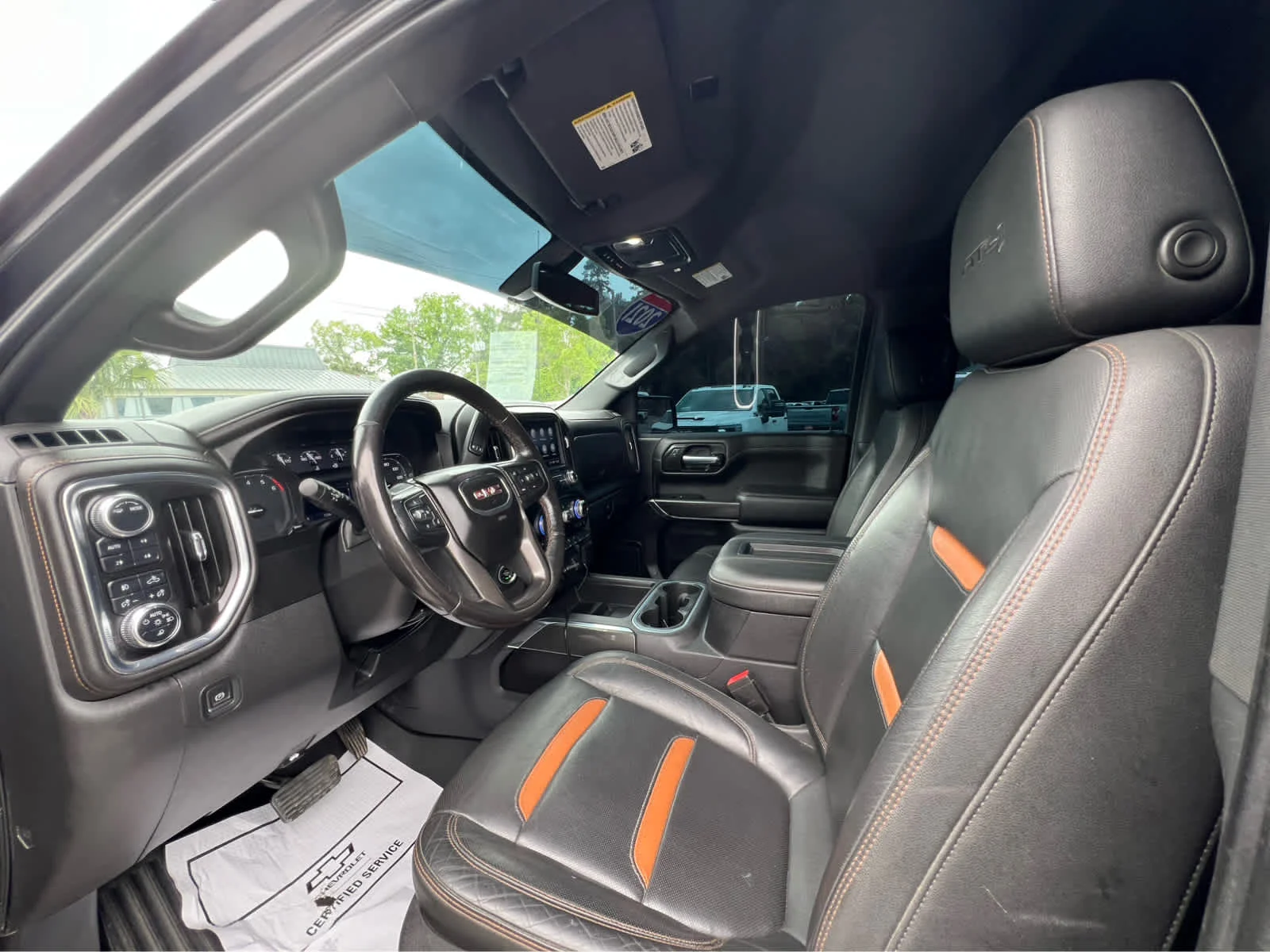 Used 2021 EBONY TWILIGHT METALLIC GMC AT4 image 7