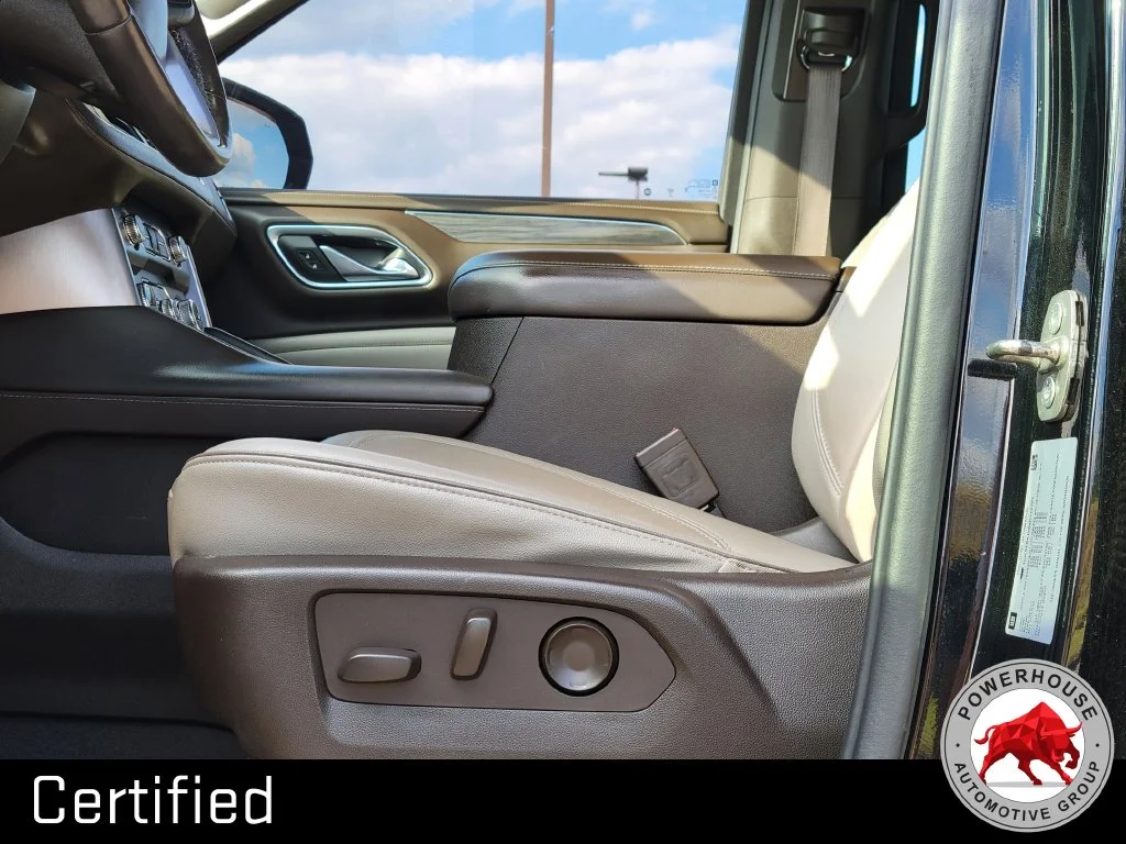 Used 2021 Black GMC SLT image 25