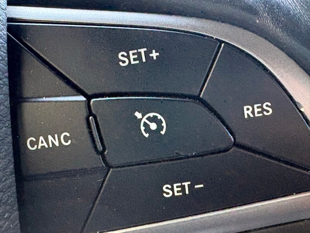 Used 2019 White Jeep Overland image 18