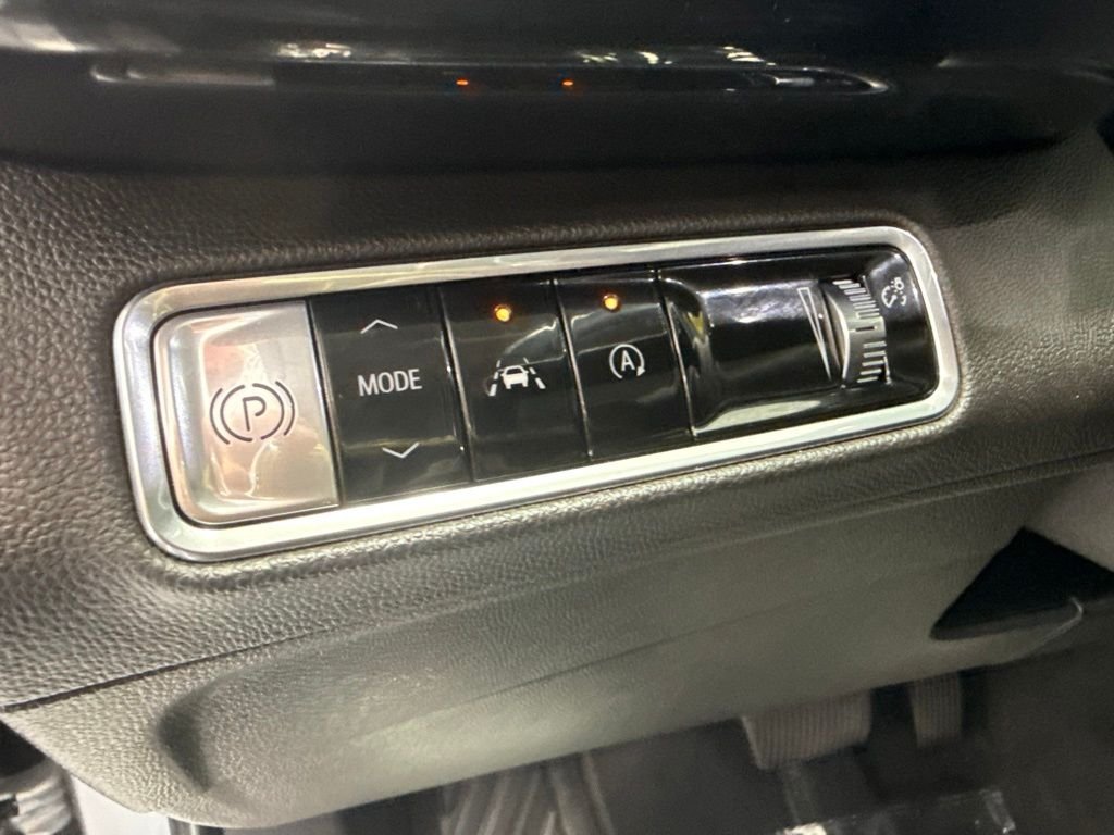 Used 2024 Gray Buick Preferred image 17