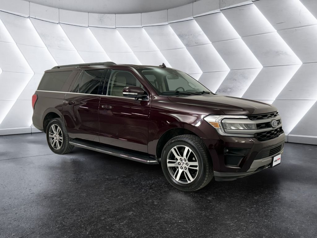 Red 2023 Ford Expedition MAX XLT 4WD SUV / Crossover Four-Wheel Drive