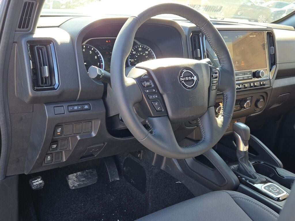 New 2026 Boulder Gray Pearl Nissan Crew Cab SV image 19