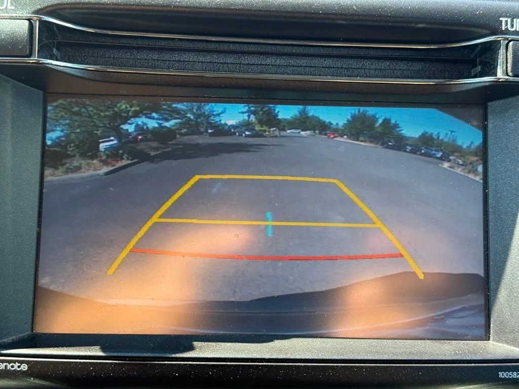 Used 2017 Gray Toyota XLE image 11