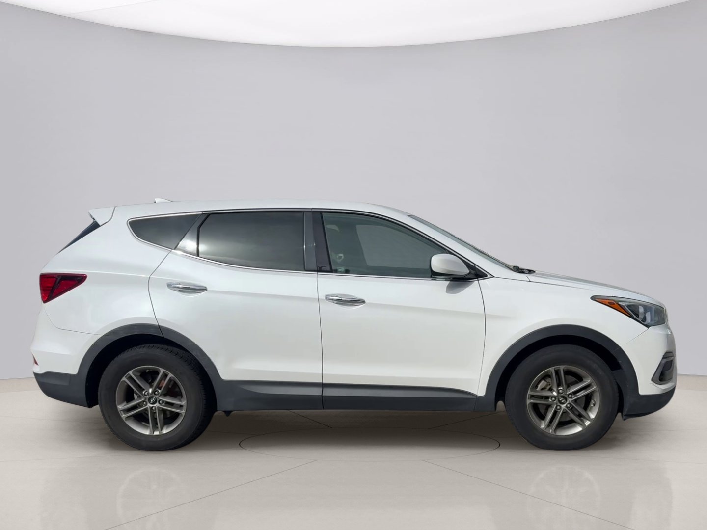 Used 2017 White Hyundai SPORT image 6