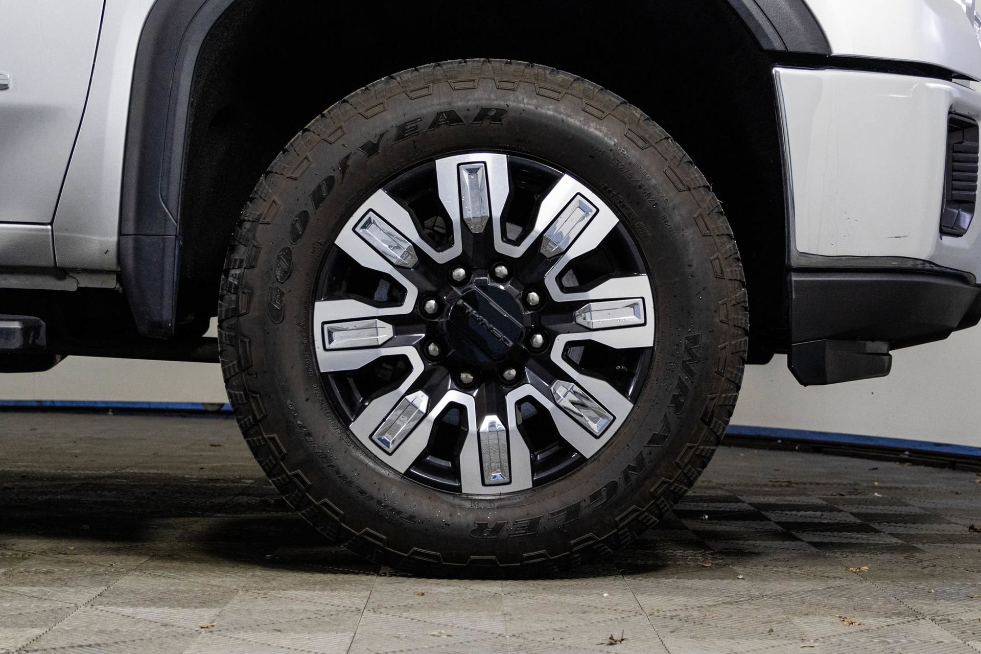 2022 GMC SIERRA HD - Image 35