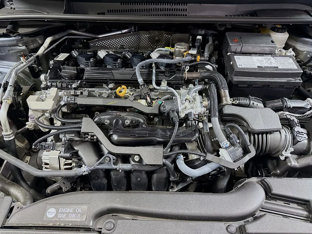 2025 Toyota Corolla LE - Photo 28
