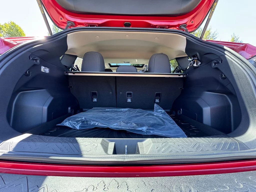 New 2026 LITHIUM RED PEARL Subaru Premium image 57