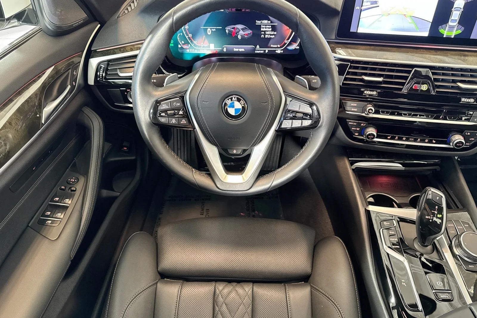 Used 2023 Alpine White BMW 540i image 21