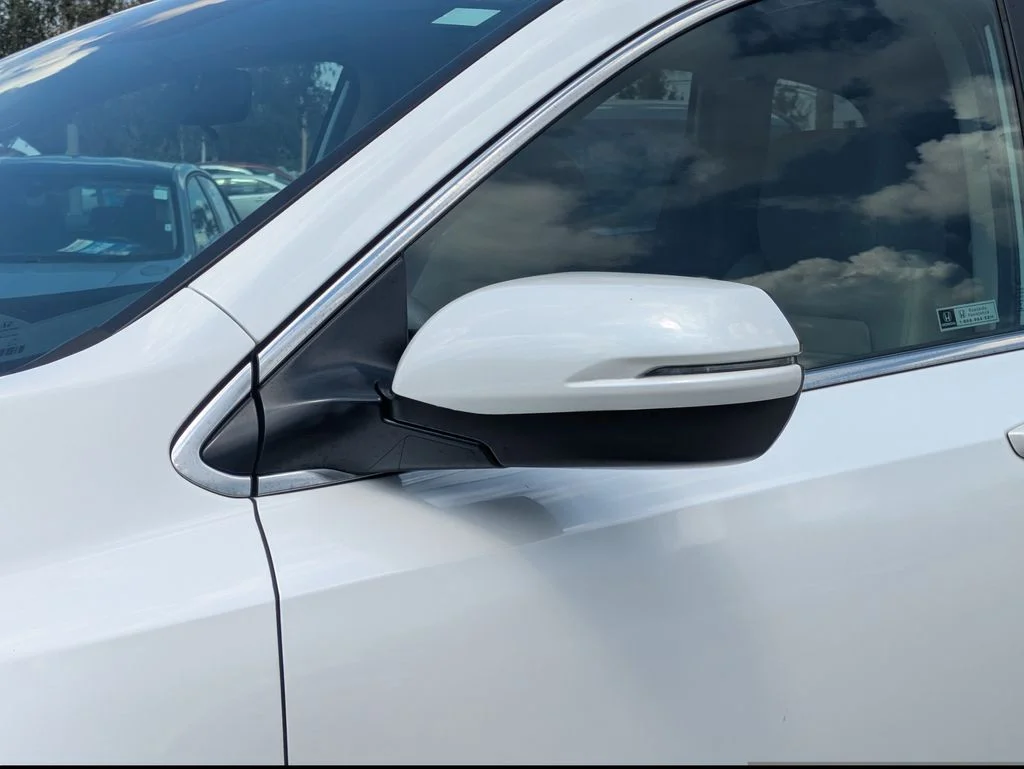 Certified Used 2022 Platinum White Pearl Honda EX image 12