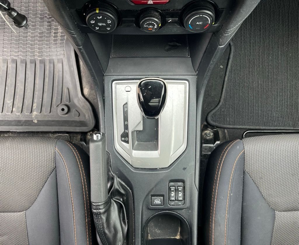 Used 2019 Crystal White Pearl Subaru 2.0i Premium image 21