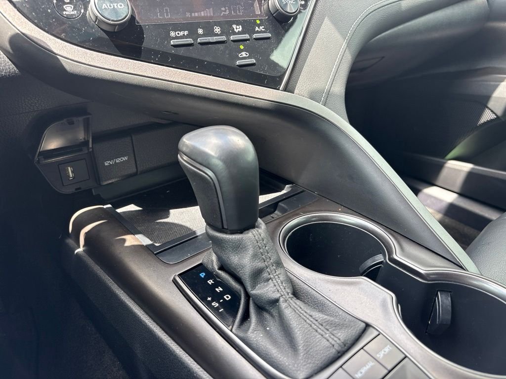 2022 Toyota Camry SE - Photo 27