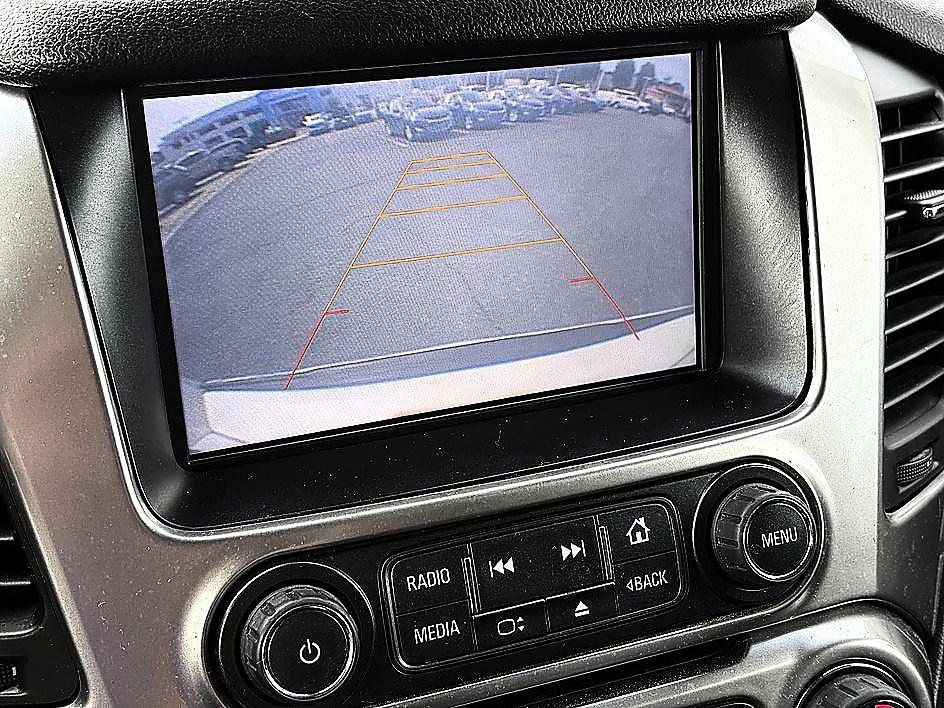 Used 2015 White Diamond Pearl Chevrolet LTZ image 26