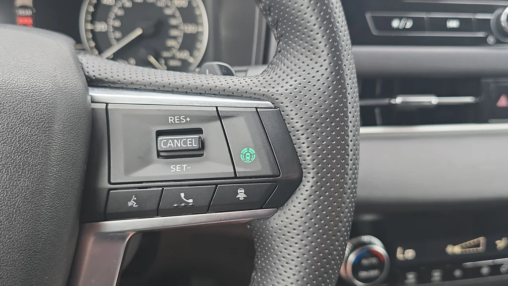 2025 Mitsubishi Outlander SE - Photo 27