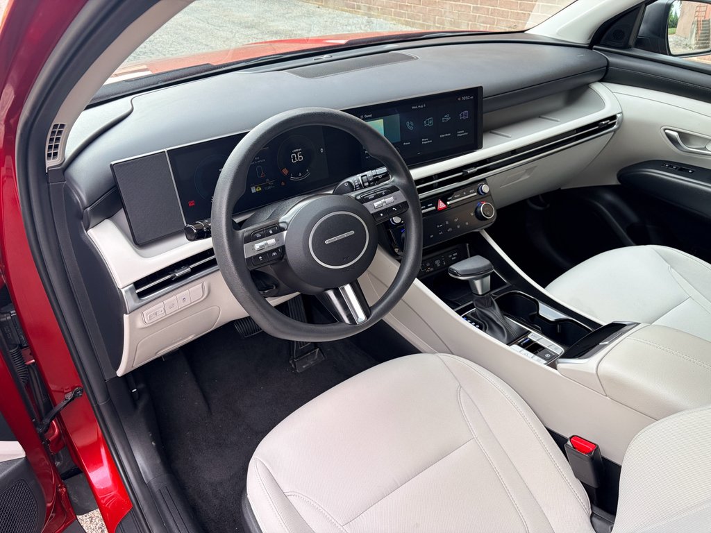 Used 2025 Ultimate Red Hyundai SEL image 14