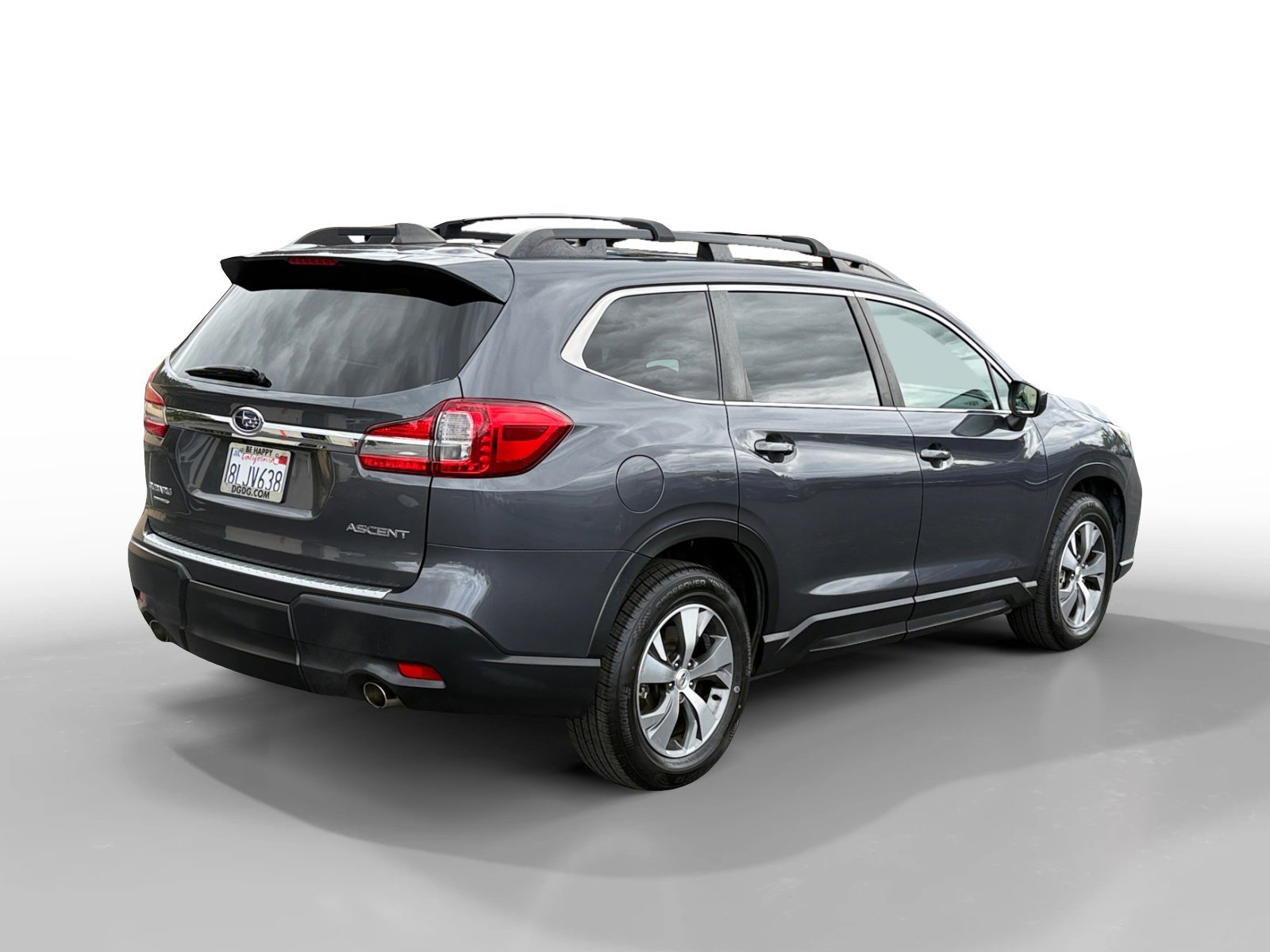 Used 2019 Gray Metallic Subaru Premium image 5