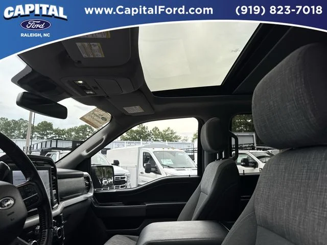 Used 2022 Black Ford XLT image 22