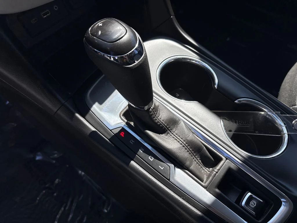 Used 2020 Black Chevrolet LS image 23