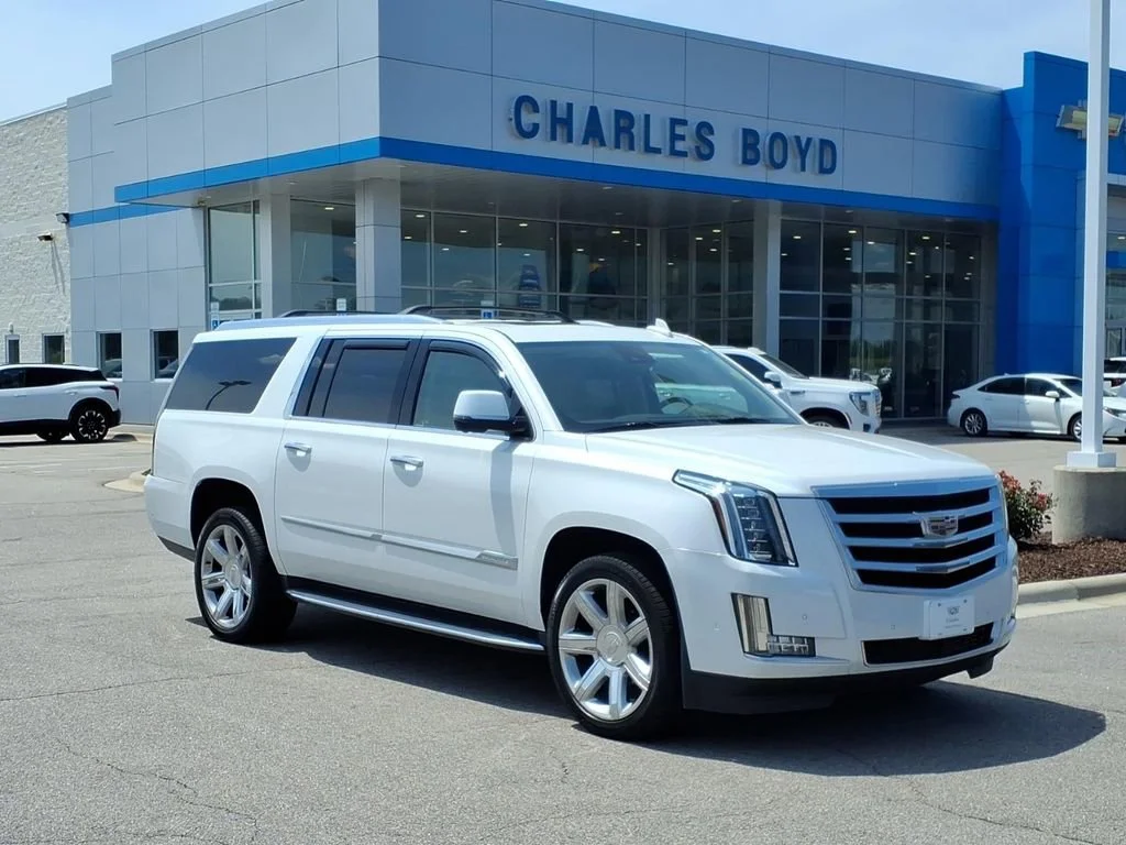 2020 Cadillac Escalade ESV AWD Luxury's photo
