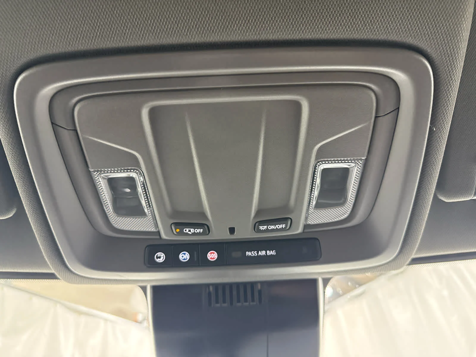 Used 2026 Summit White Chevrolet LT image 21