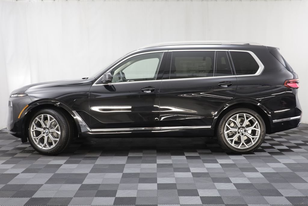 New 2026 Black Sapphire Metallic BMW xDrive40i image 5