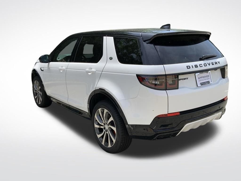 Used 2024 White Land Rover SE image 6