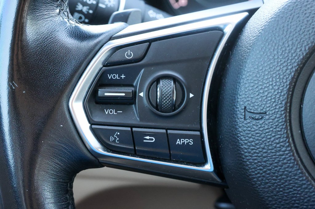 Used 2023 White Acura w/Technology Package image 28