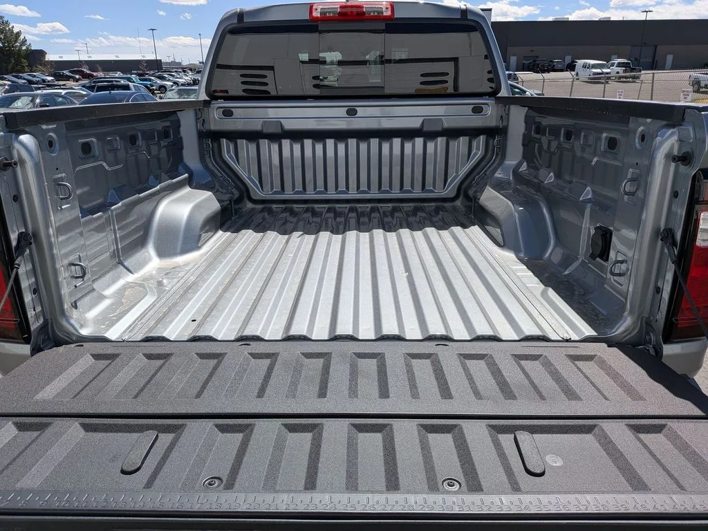 New 2026 Sterling Metallic GMC AT4 image 6