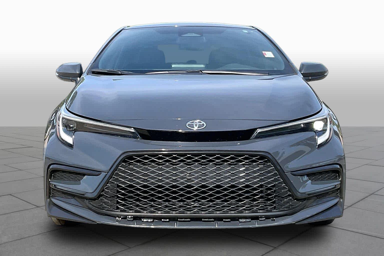 Used 2023 Underground Toyota SE image 4