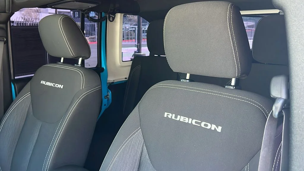 Certified Used 2017 Chief Clearcoat Jeep Unlimited Rubicon image 13