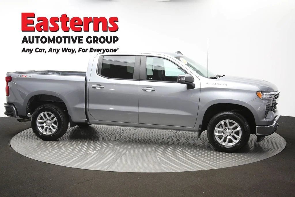 Used 2023 Gray Chevrolet LT image 48