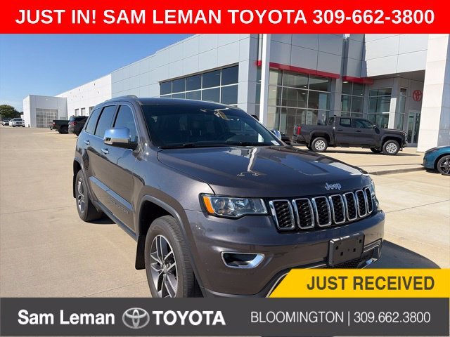 Used 2019 Gray Jeep Limited image 1