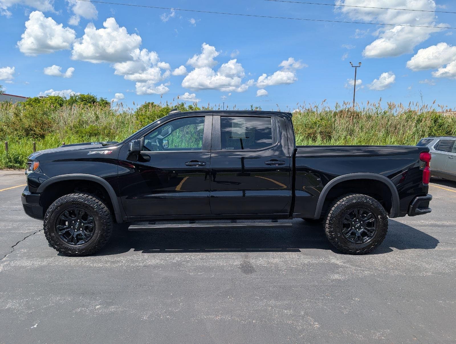 Used 2023 Black Chevrolet ZR2 image 6