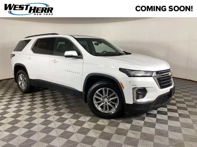 2023 Chevrolet Traverse LT