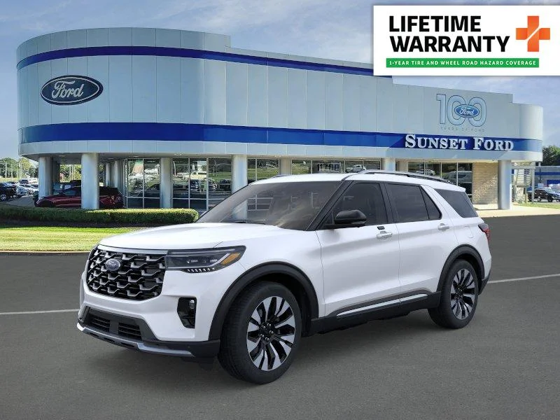 New 2026 Star White Metallic Tri-Coat Ford Platinum® image 1