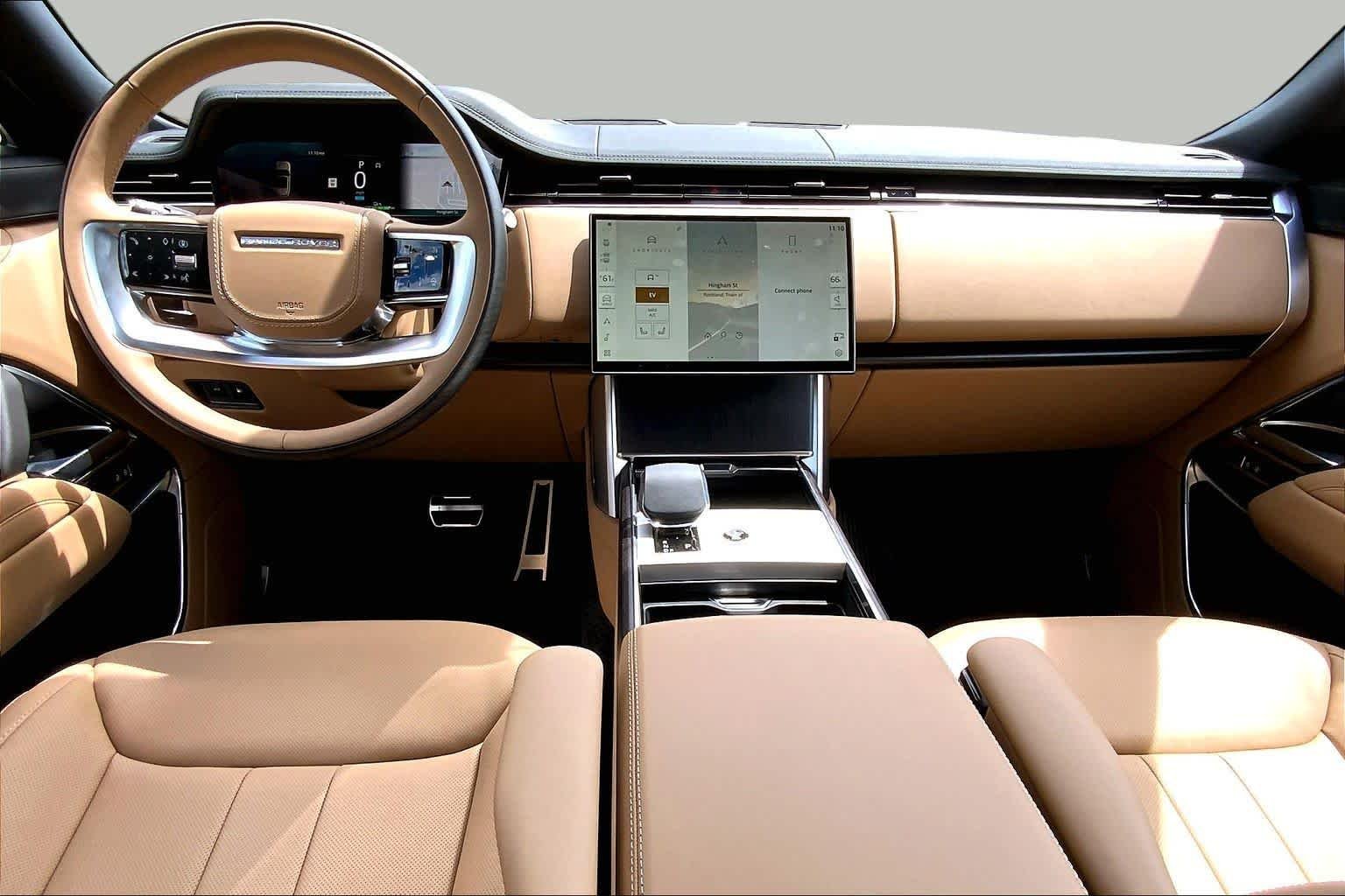 New 2026 Santorini Black Land Rover SE image 7