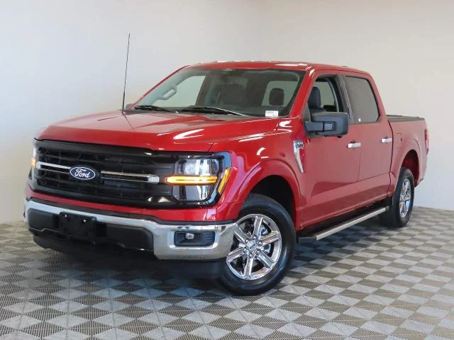 Used 2024 Rapid Red Metallic Tinted Clearcoat Ford XLT Crew Cab image 20