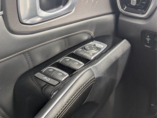 Certified Used 2023 White Kia SX image 15