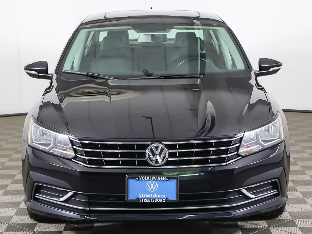 Used 2019 Deep Black Pearl Volkswagen 2.0T Wolfsburg image 11