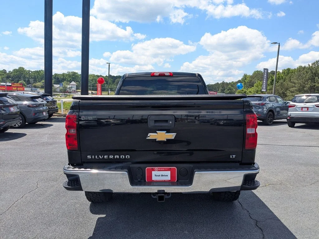 Used 2015 Black Chevrolet LT image 6