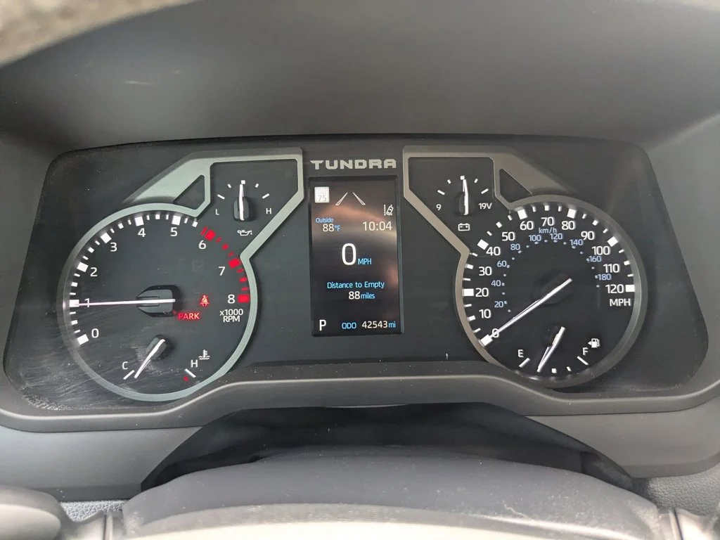 Used 2023  Toyota Limited image 15