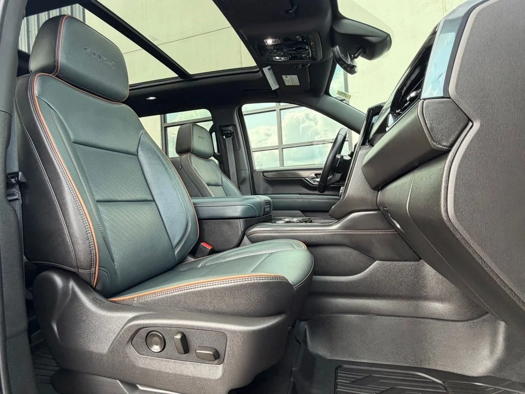 Used 2026 Black GMC AT4 image 20